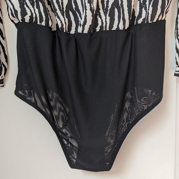 NWT Lucy Paris from Bloomingdales, Sz Small - Picture 10 of 16